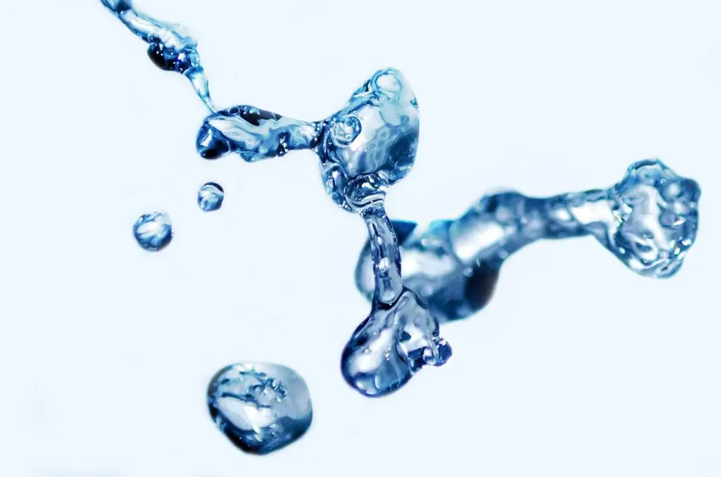 Wasserenergetisierung: Kraftvolles Wasser für Körper und Geist